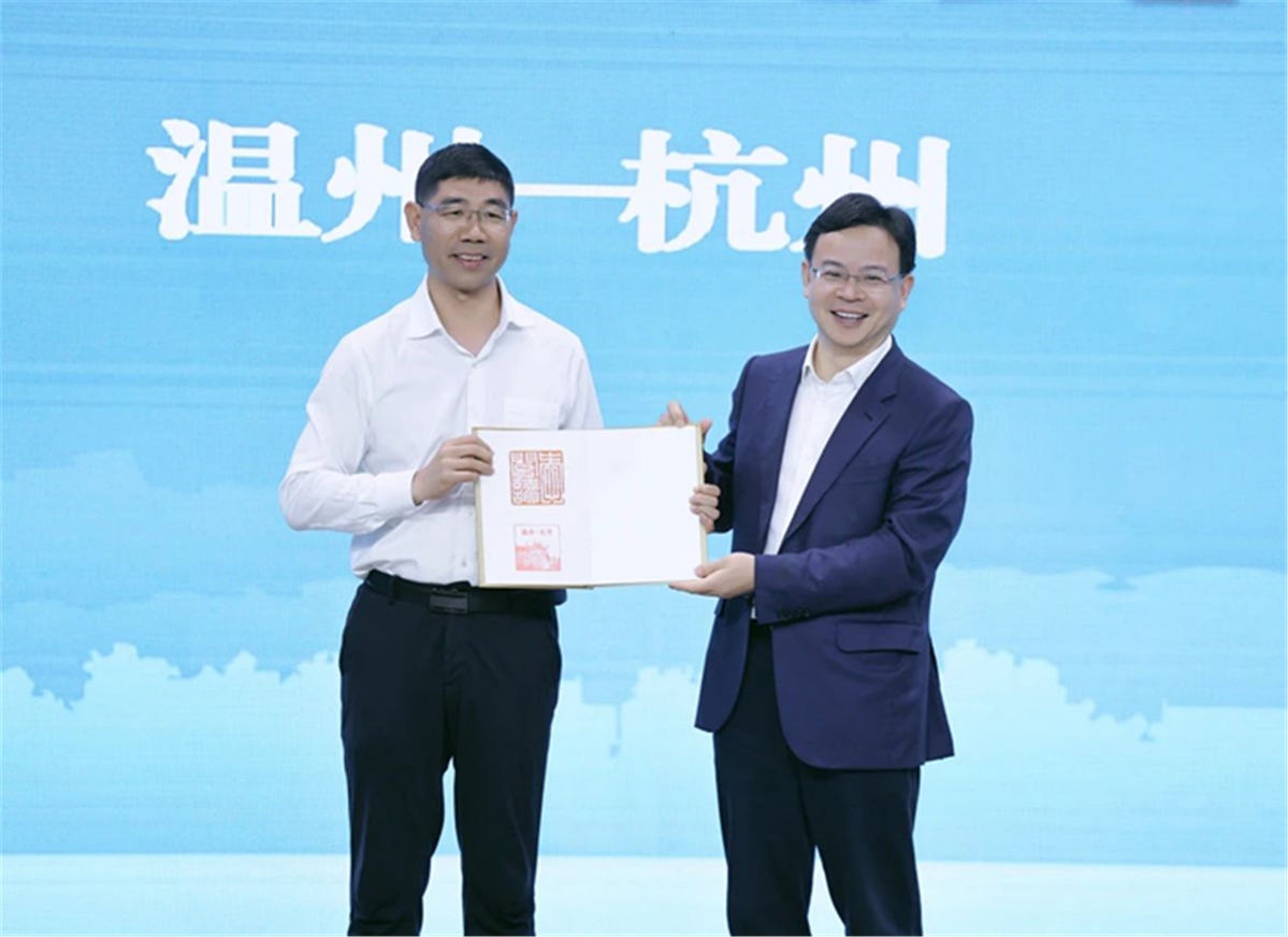 正文4.jpg 正文4.jpg