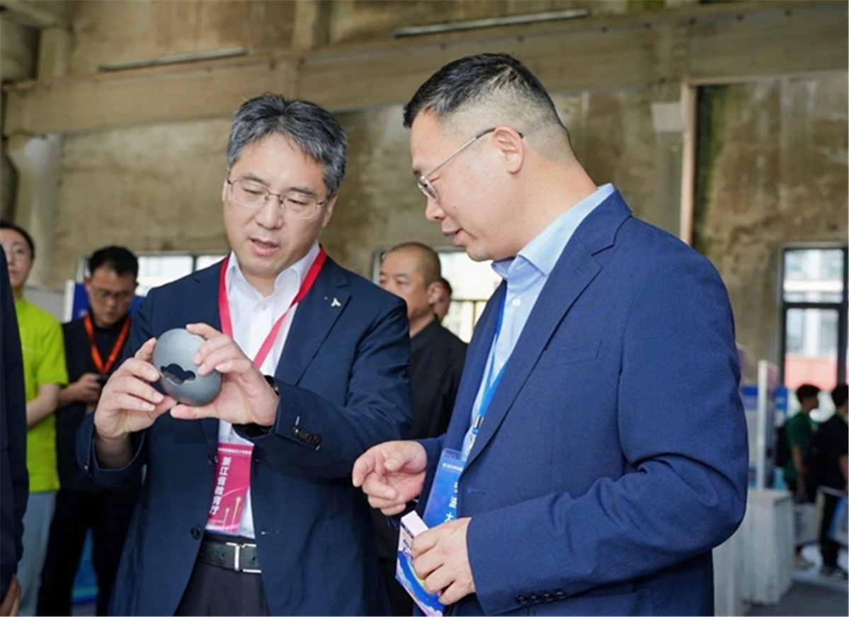 正文3.jpg 正文3.jpg